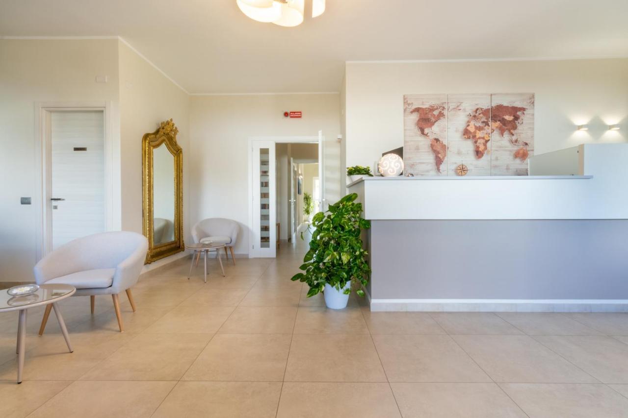 New Ca'Mea Hotel Villasimius Buitenkant foto