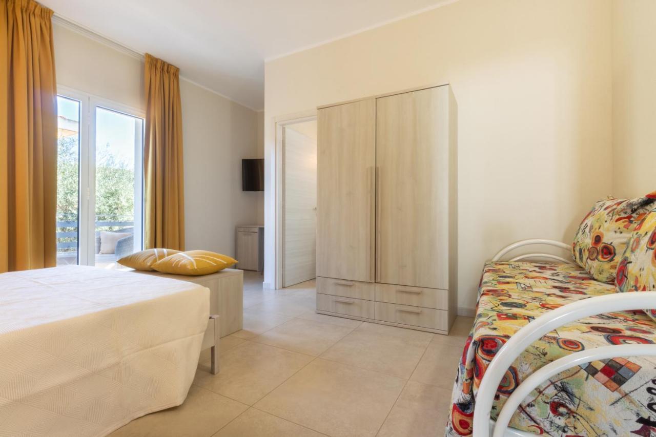 New Ca'Mea Hotel Villasimius Buitenkant foto