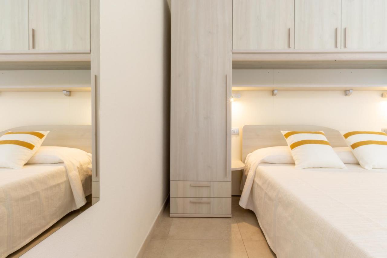 New Ca'Mea Hotel Villasimius Buitenkant foto