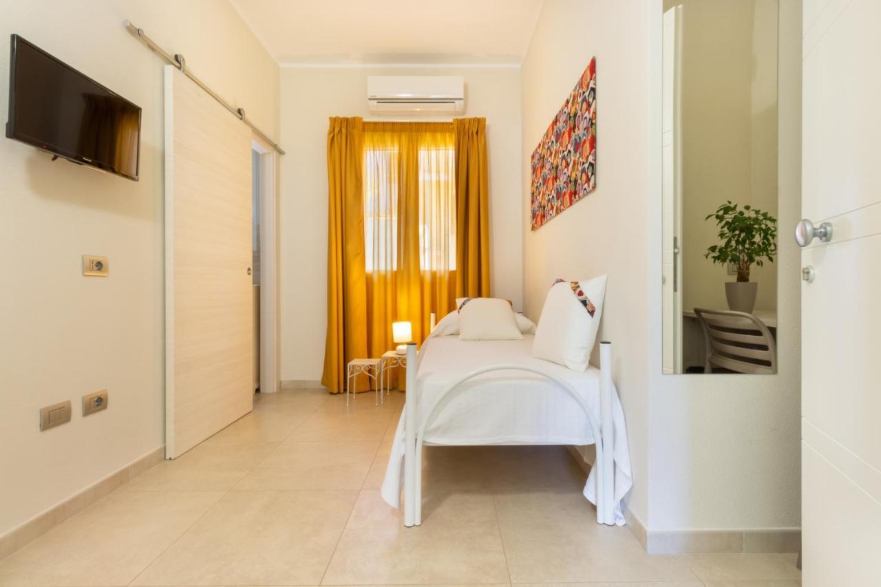 New Ca'Mea Hotel Villasimius Buitenkant foto