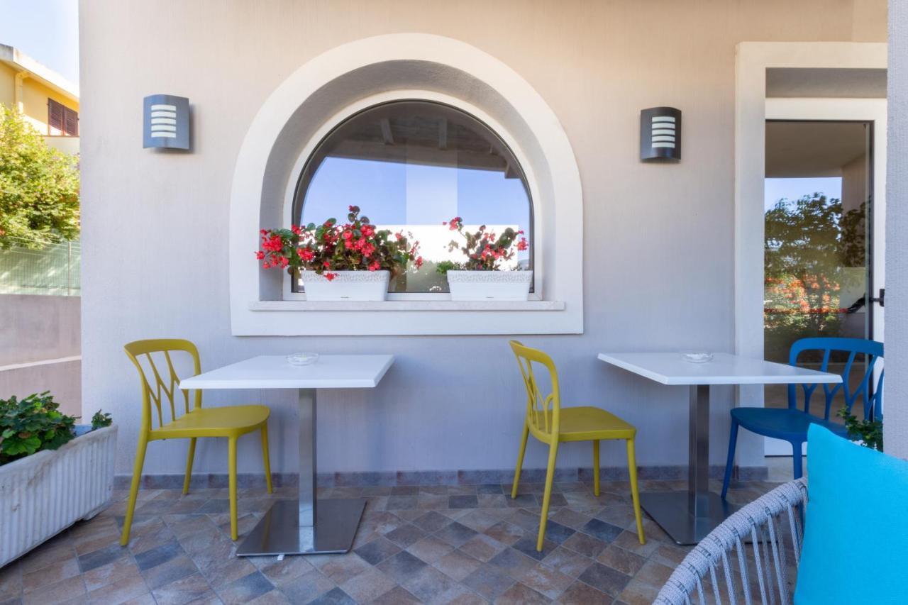 New Ca'Mea Hotel Villasimius Buitenkant foto