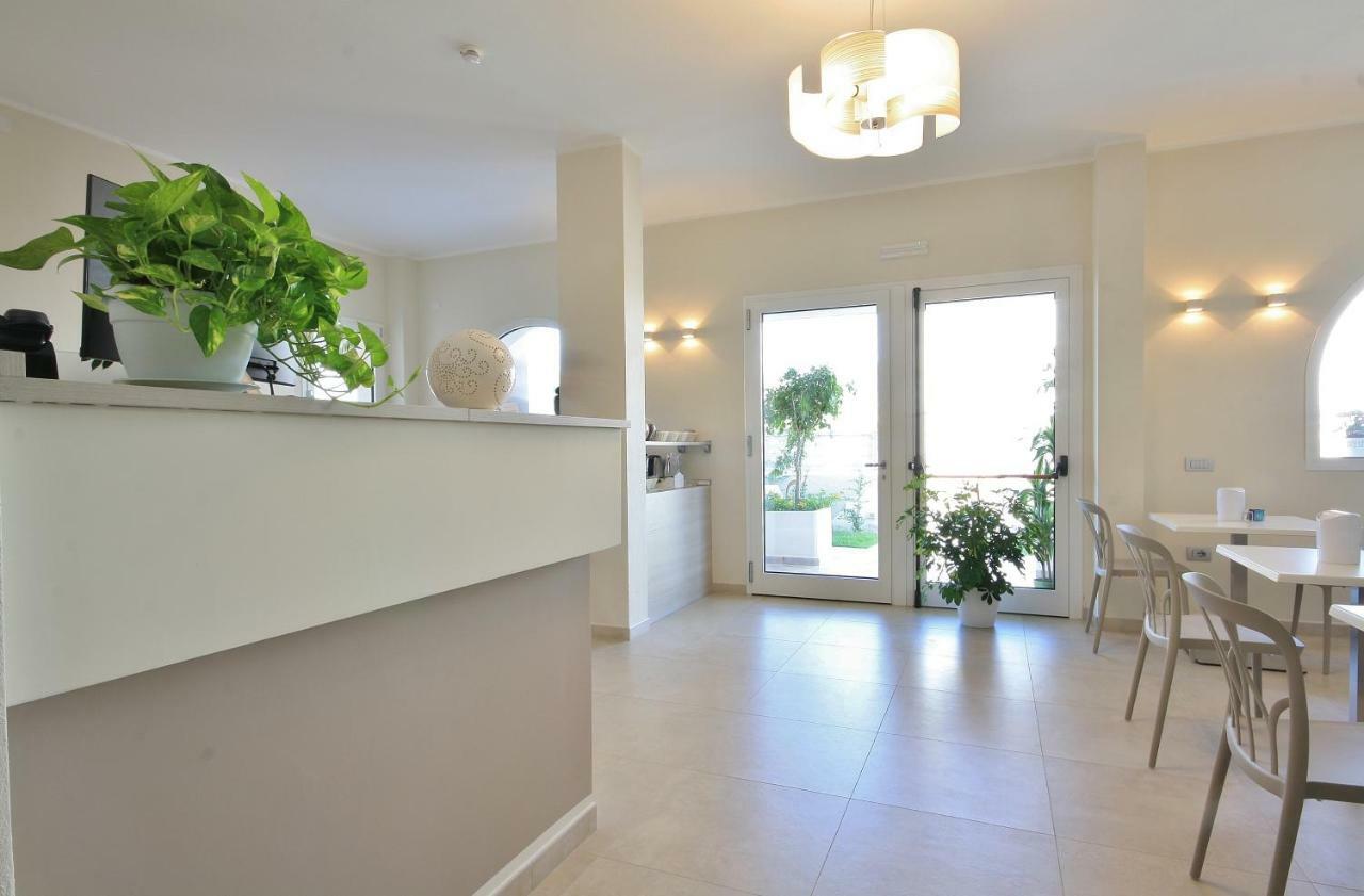 New Ca'Mea Hotel Villasimius Buitenkant foto